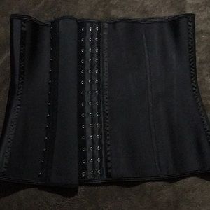 Black Latex Waist-trainer.
